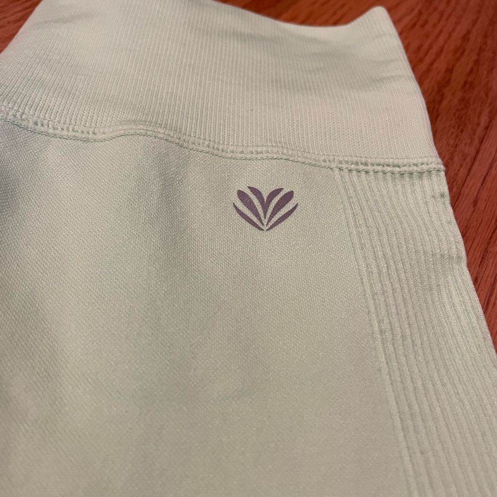 3 Legging Bundle- Fabletics, Forever 21, And Old … - image 2